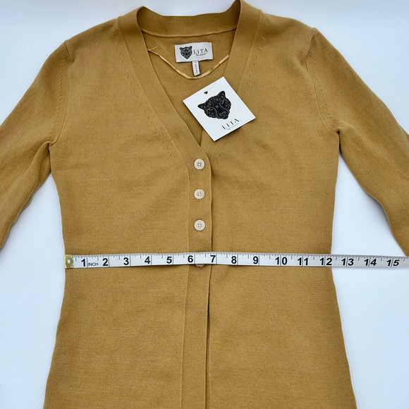 LITA BY CIARA - Long Cardigan Button Down in Iced Coffee Color - XS - Picture 10 of 11
